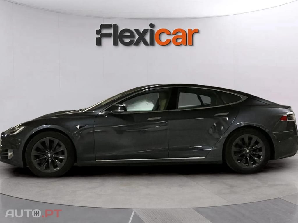 Tesla Model S 75D