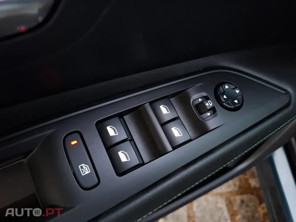 Peugeot 3008 1.5 BlueHDi Allure EAT8