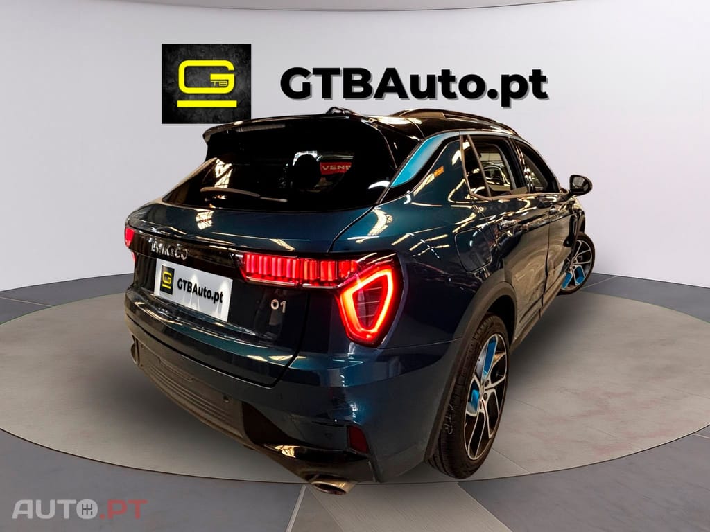 Lynk & Co 01 1.5i Plug-In Hybrid I.V.A DEDUTIVEL