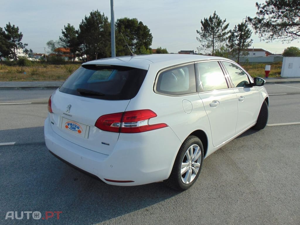 Peugeot 308 SW 1.2 PureTech Style