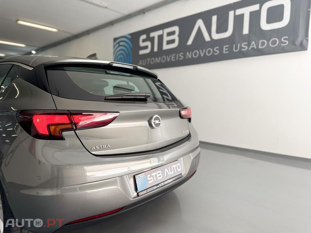 Opel Astra 1.0 Dynamic S/S