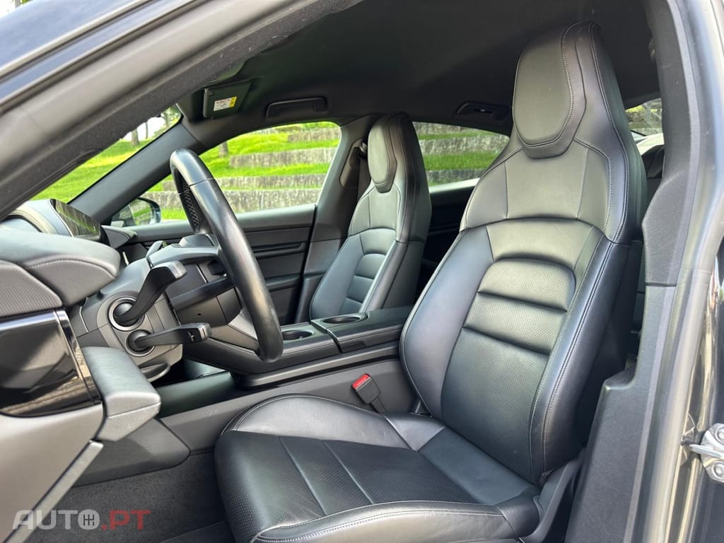 Porsche Taycan bateria Performance Plus