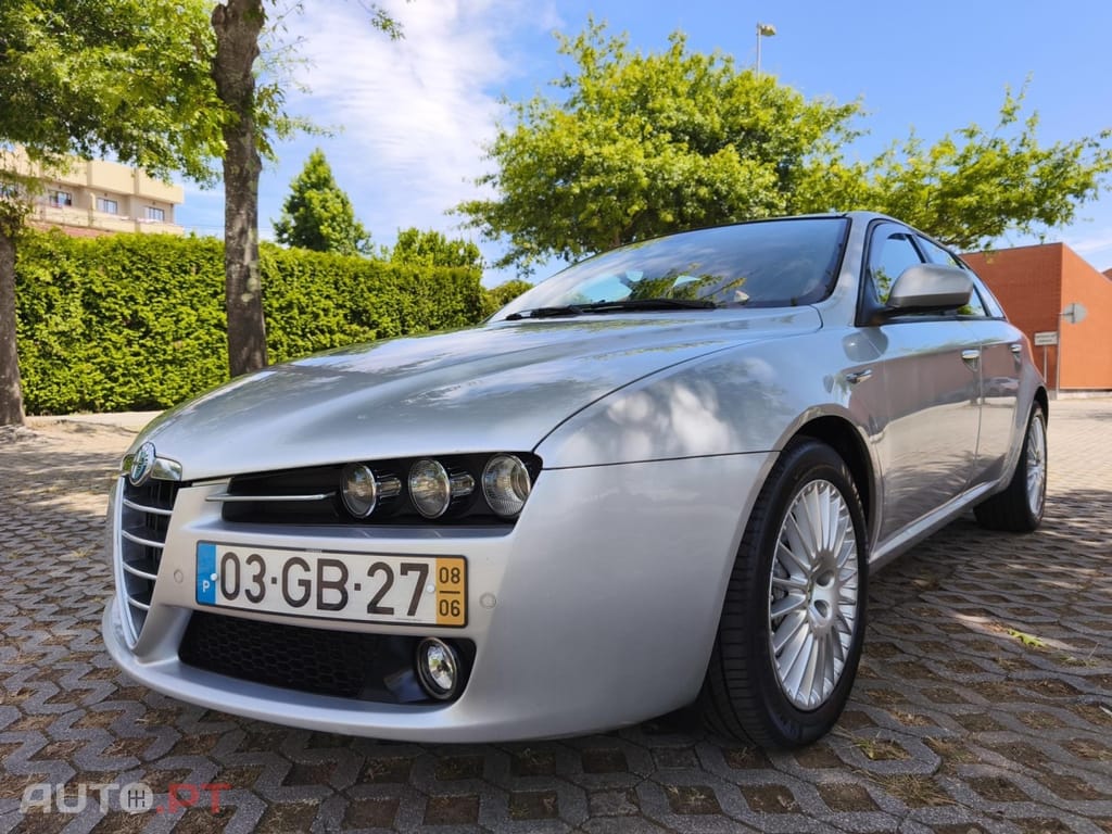 Alfa Romeo 159 1.9 JTDm 16V Sportiva