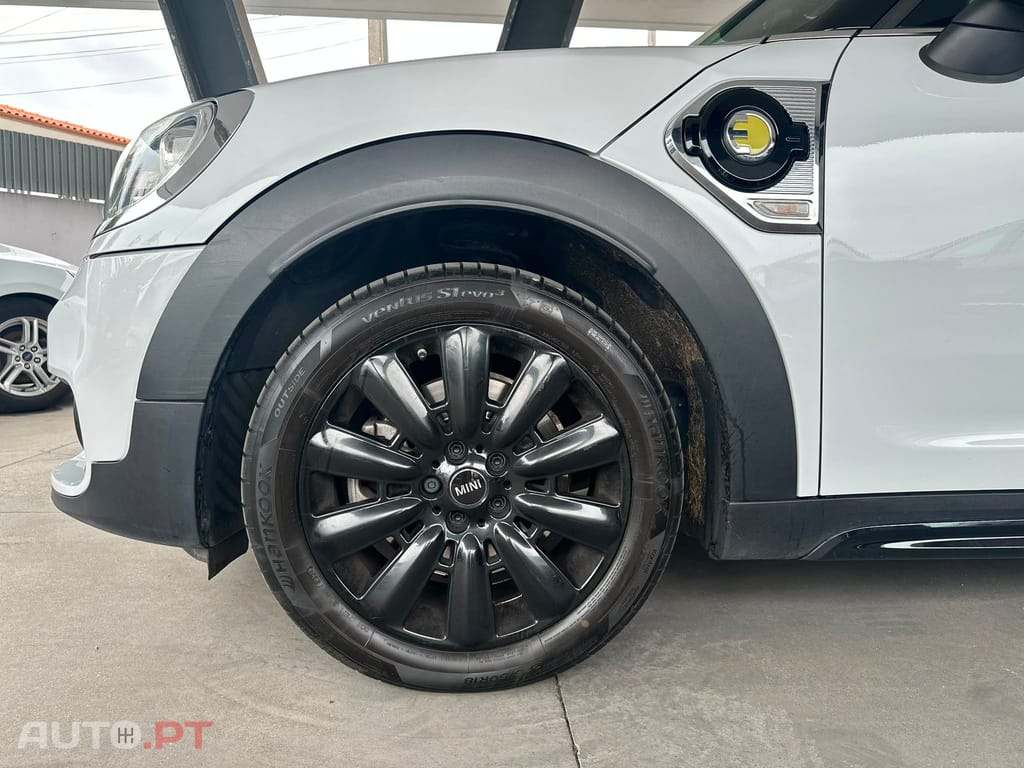 MINI Countryman Cooper SE ALL4 Auto