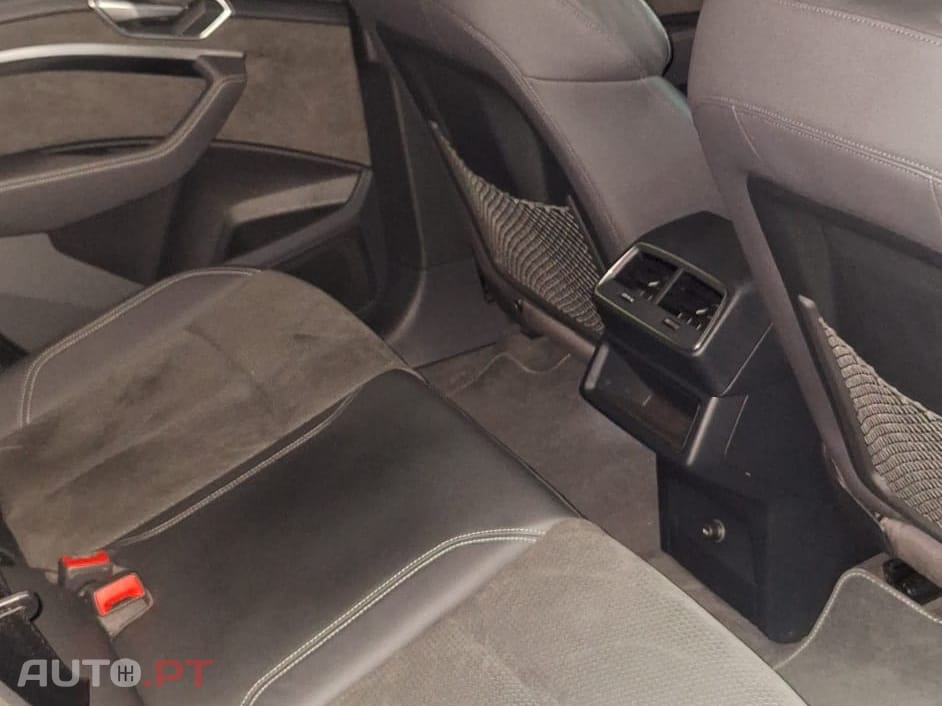 Audi E-Tron Sline 408cv