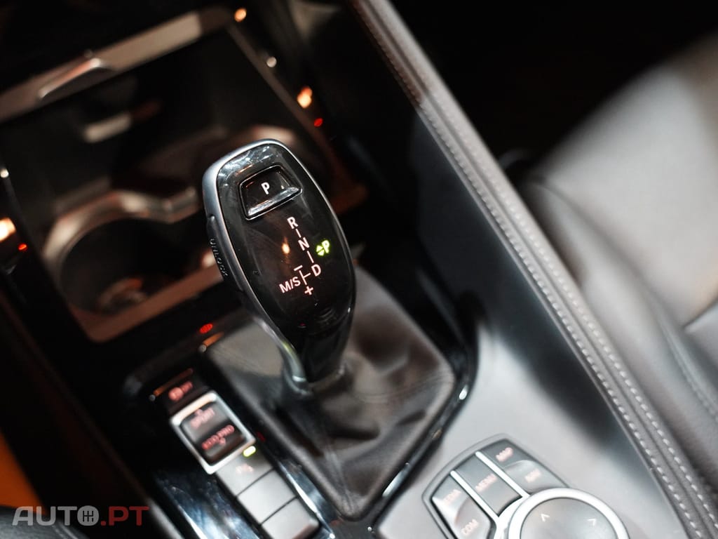 BMW X2 16 d sDrive Auto