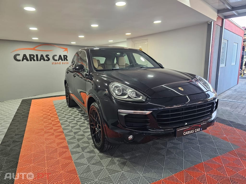 Porsche Cayenne S Tiptronic