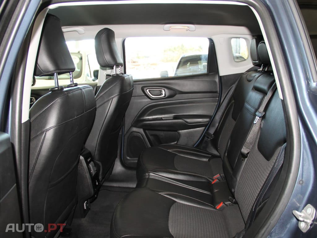 Jeep Compass 1.6 M-Jet Limited