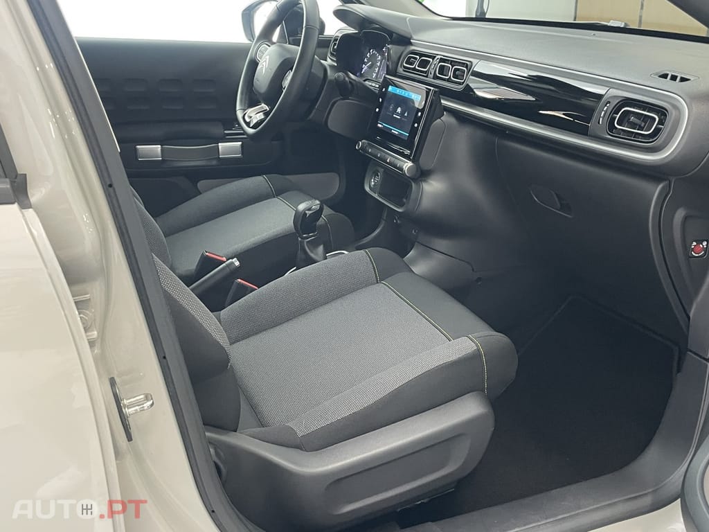Citroen C3 1.2 PureTech Shine