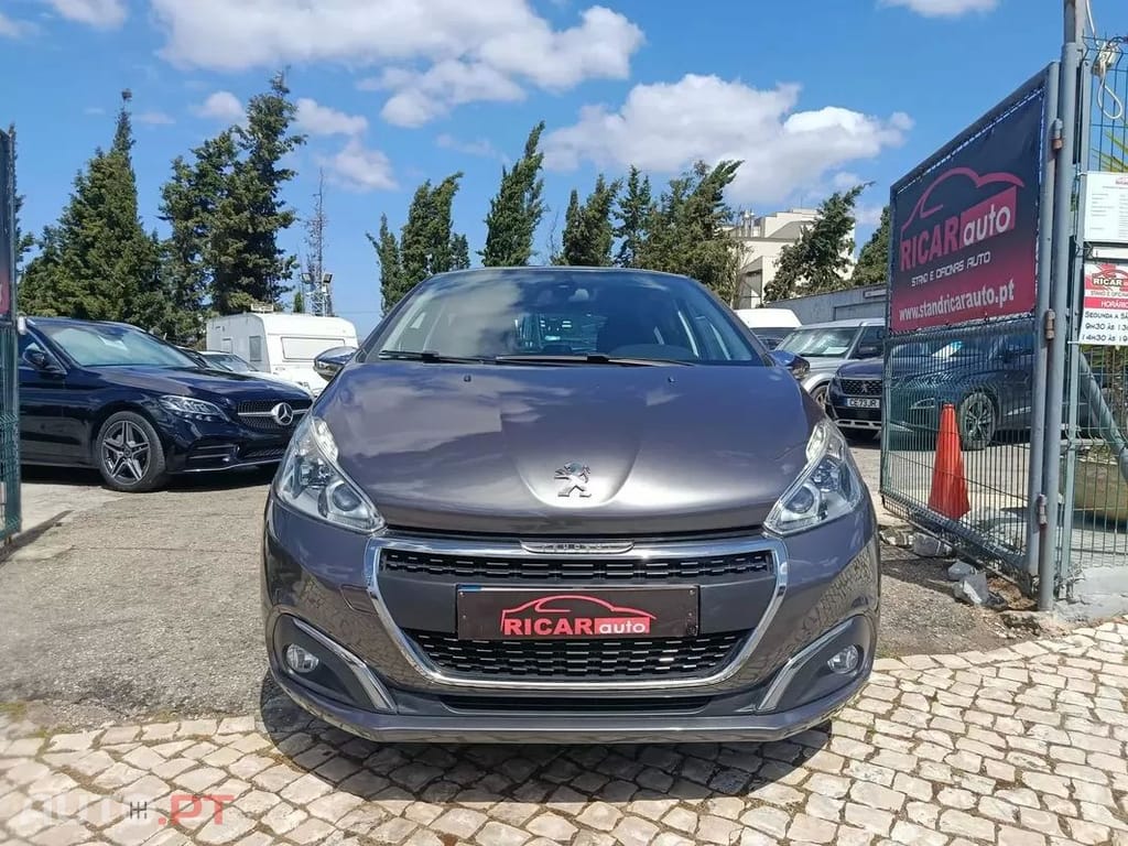 Peugeot 208 1.5 BlueHDi Signature