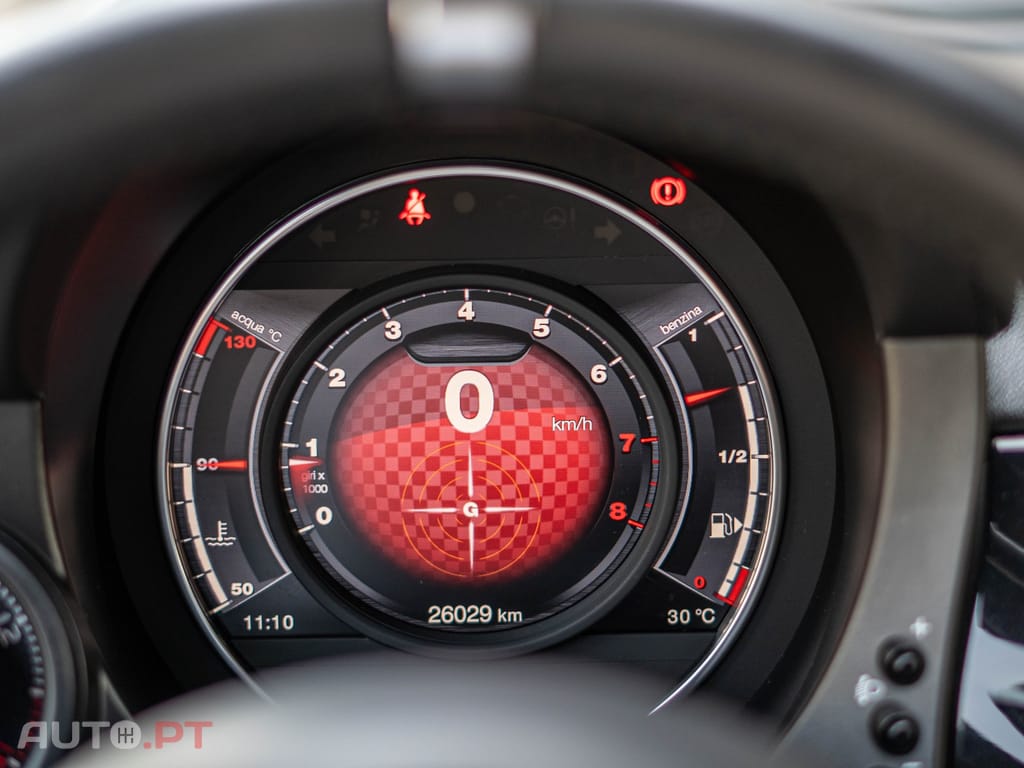 Abarth 595C 1.4 T-Jet Scorpioneoro