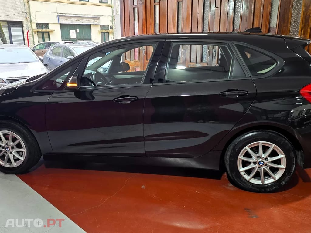 BMW 216 d Line Sport Auto