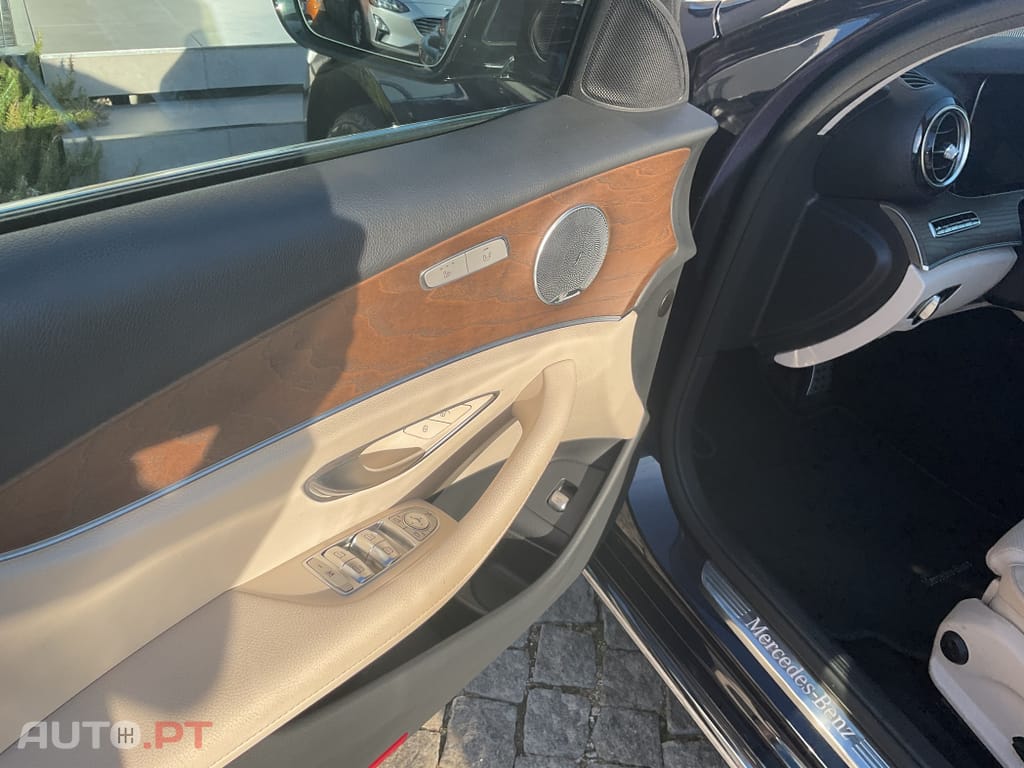 Mercedes-Benz E 300 de Avantgarde