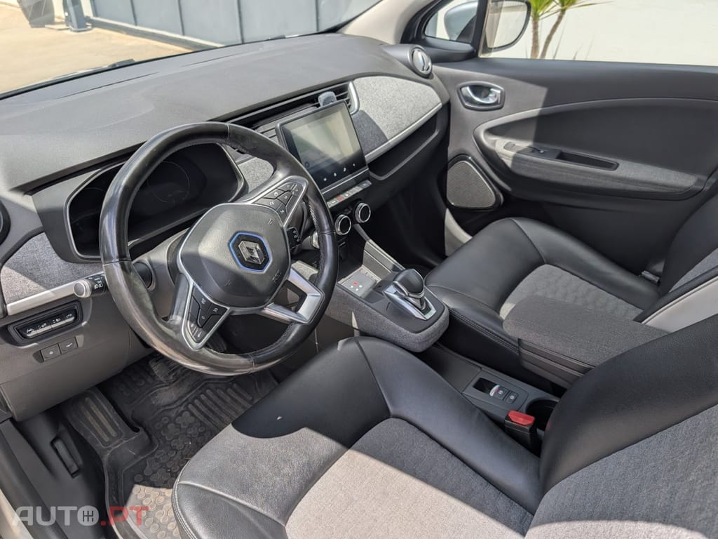 Renault Zoe (c/ Bateria) Z.E. 50 INTENS