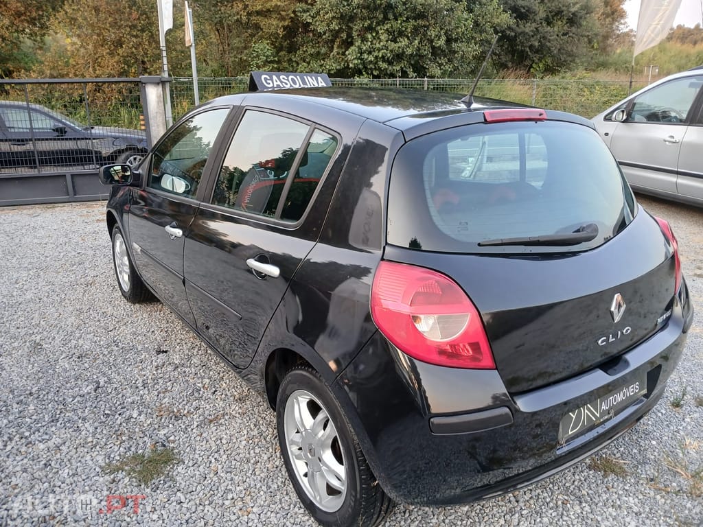 Renault Clio 1.2 16v Rip Curl