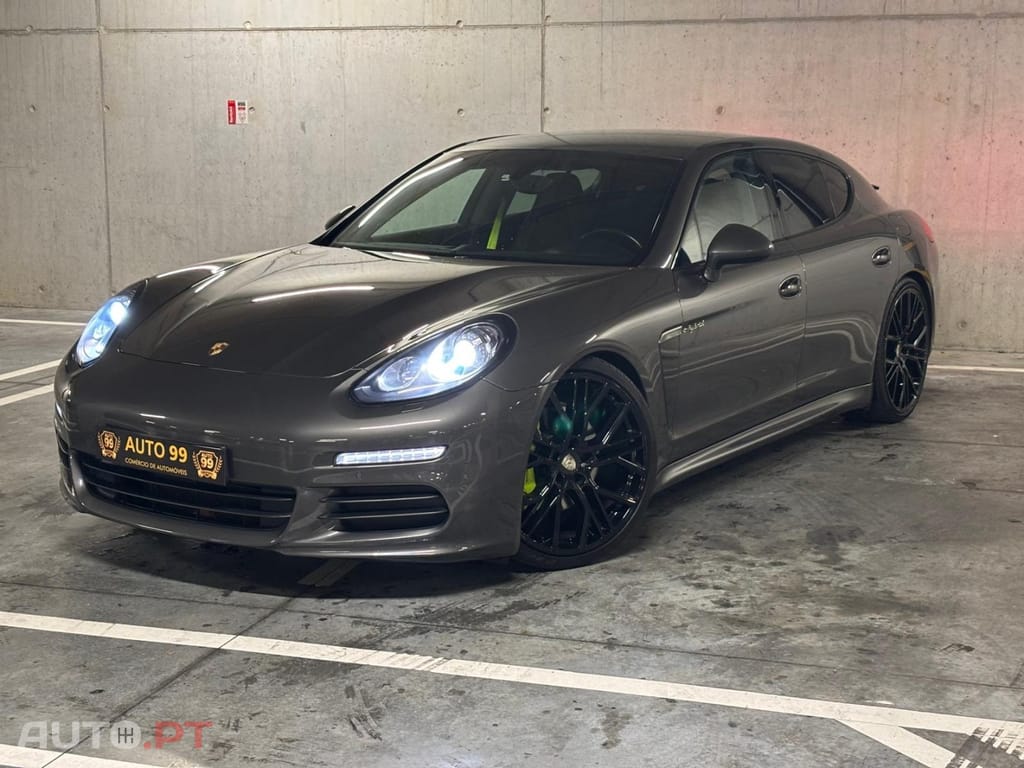 Porsche Panamera S e-Hybrid
