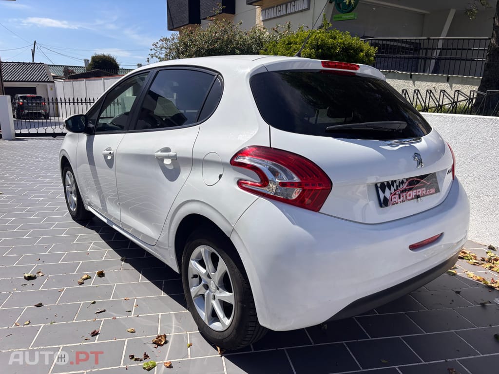 Peugeot 208 1.4 HDi Allure