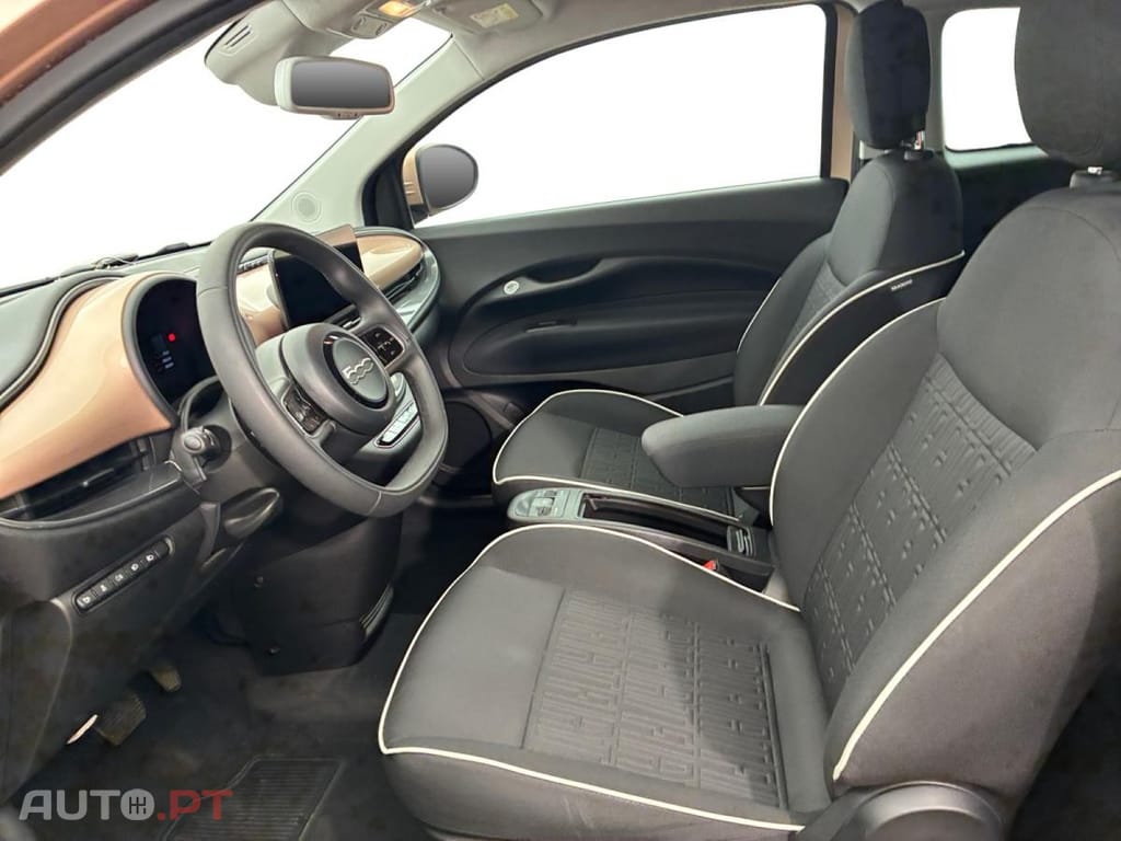 Fiat 500e 42 kWh