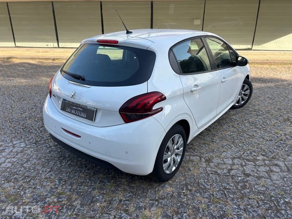 Peugeot 208 1.2 PureTech Active