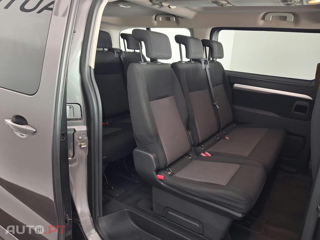 Peugeot Traveller 1.5 BlueHDi L3H1 Long