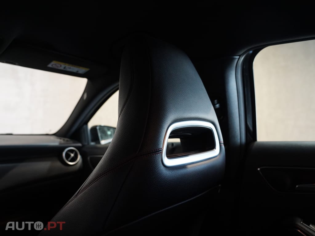 Mercedes-Benz A 180 d AMG Line