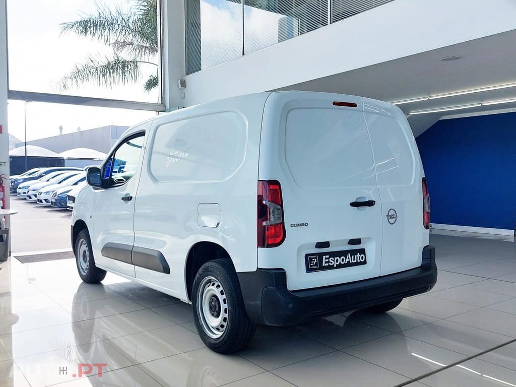 Opel Combo 1.5 CDTI L1H1Enjoy  - IVA Dedutível