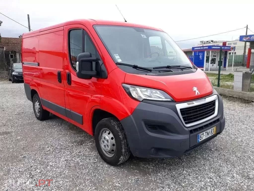 Peugeot Boxer BOXER 2.0 HDI C IVA