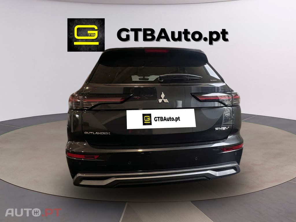 Mitsubishi Outlander PHEV Intense I.V.A DEDUTIVEL 