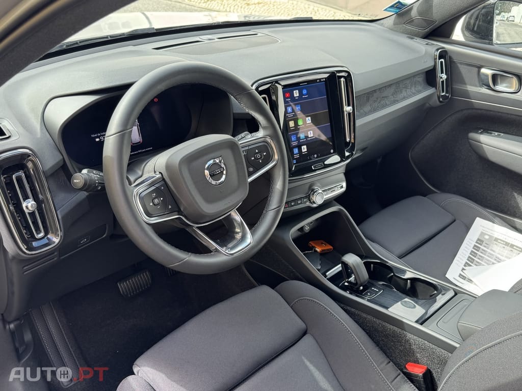 Volvo XC40 Recharge Plus
