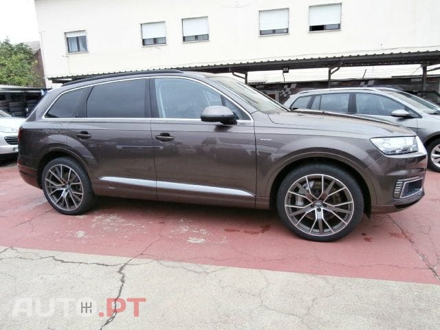 Audi Q7 3.0 TDi e-tron quattro Tiptronic
