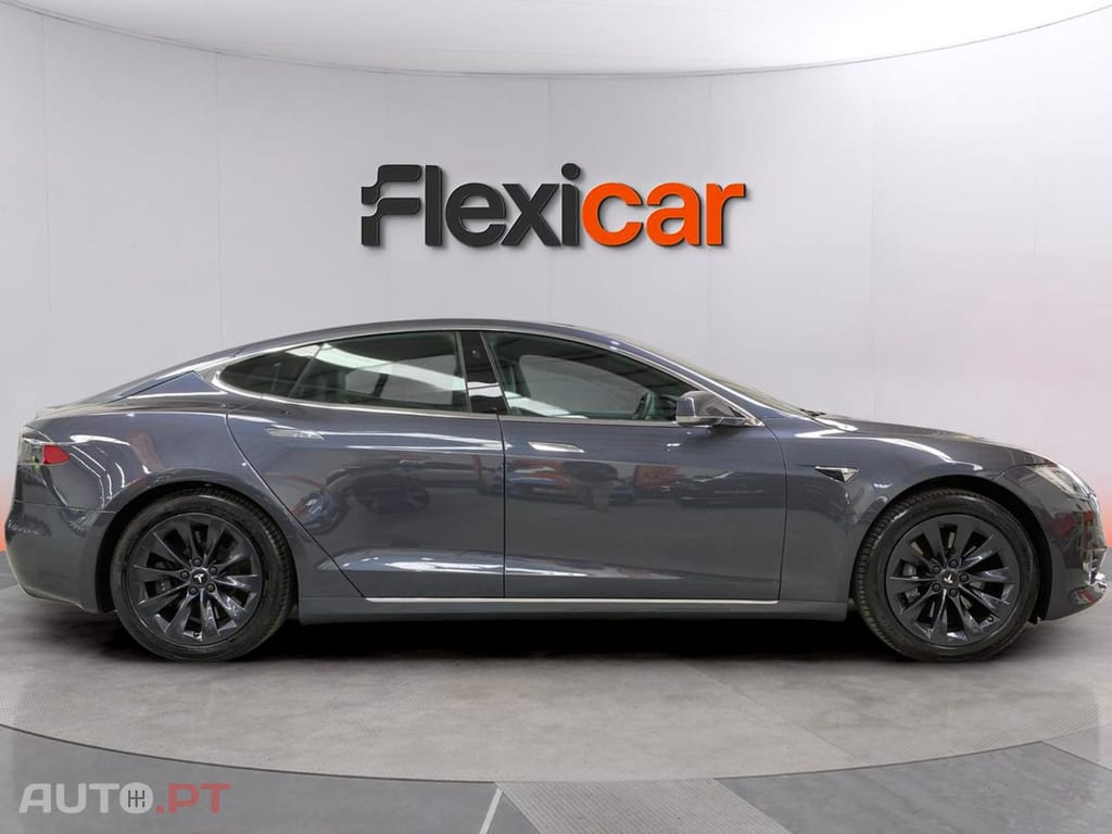 Tesla Model S 75D AWD