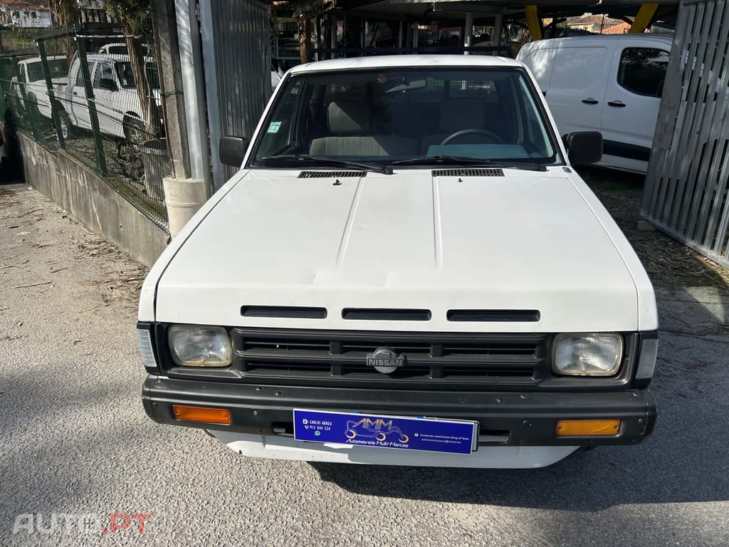 Nissan Pick Up D21 King Cab 2.5D 3Lugares