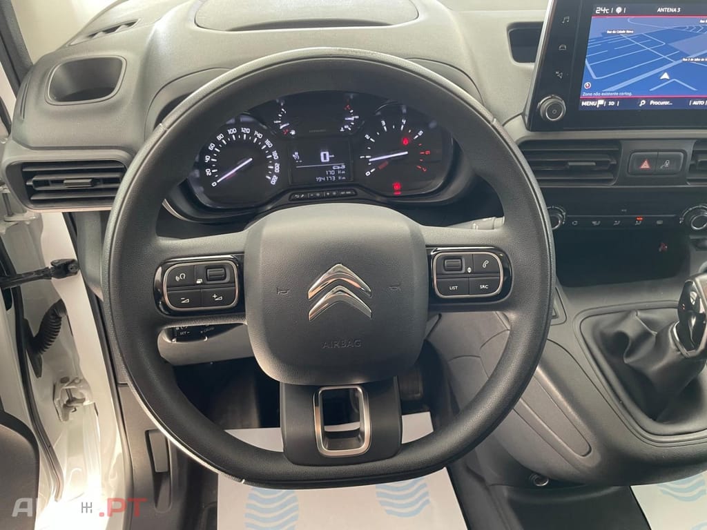 Citroën Berlingo 1.6 BlueHDi L1 — fotografia 18