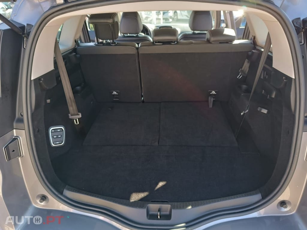 Renault Grand Scénic 1.7dCi Intens Hybrid Assist SS