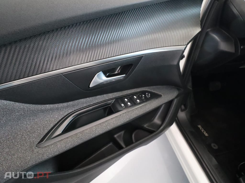 Peugeot 5008 1.5 BlueHDi Active Pack EAT8