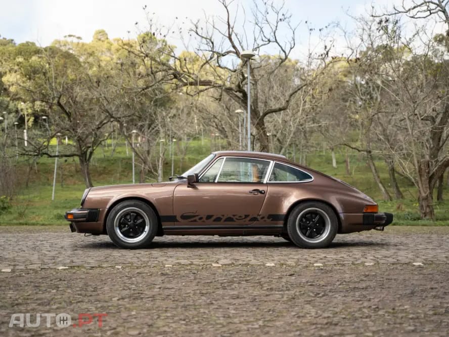 Porsche 911 911 Carrera 3.0