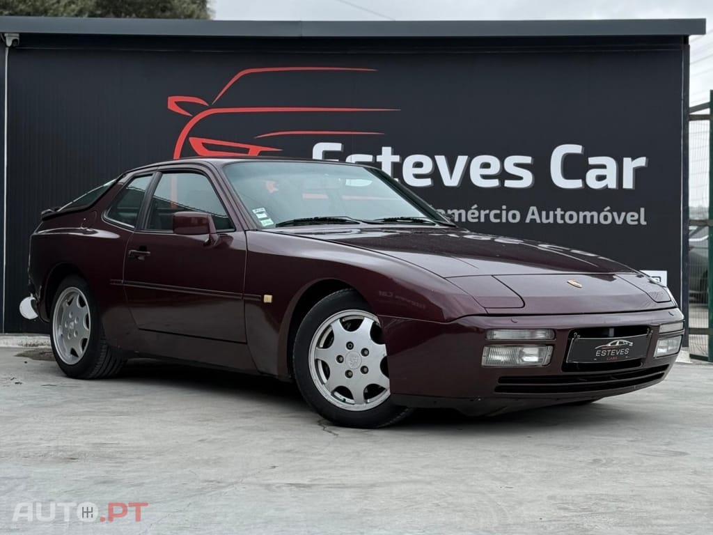 Porsche 944 Turbo