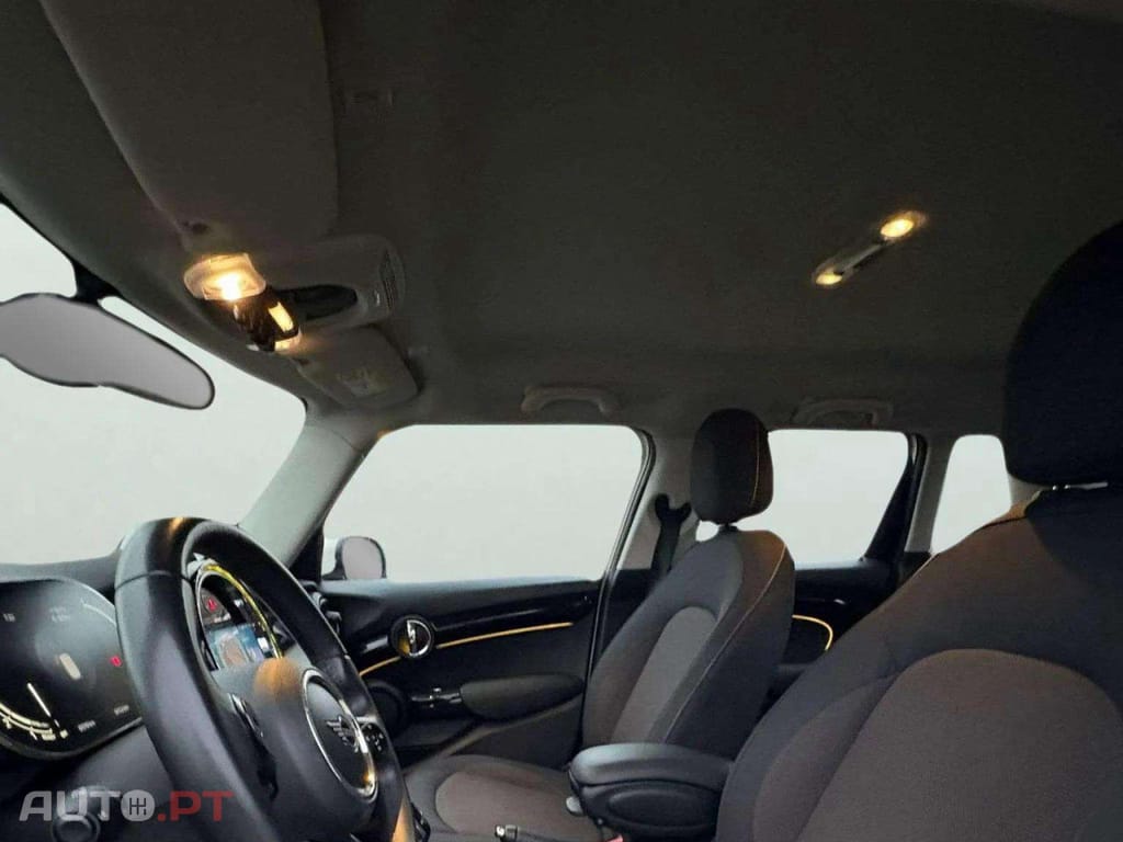 MINI Cooper Cooper Auto