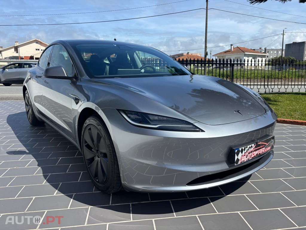 Tesla Model 3 Tração Traseira Premium