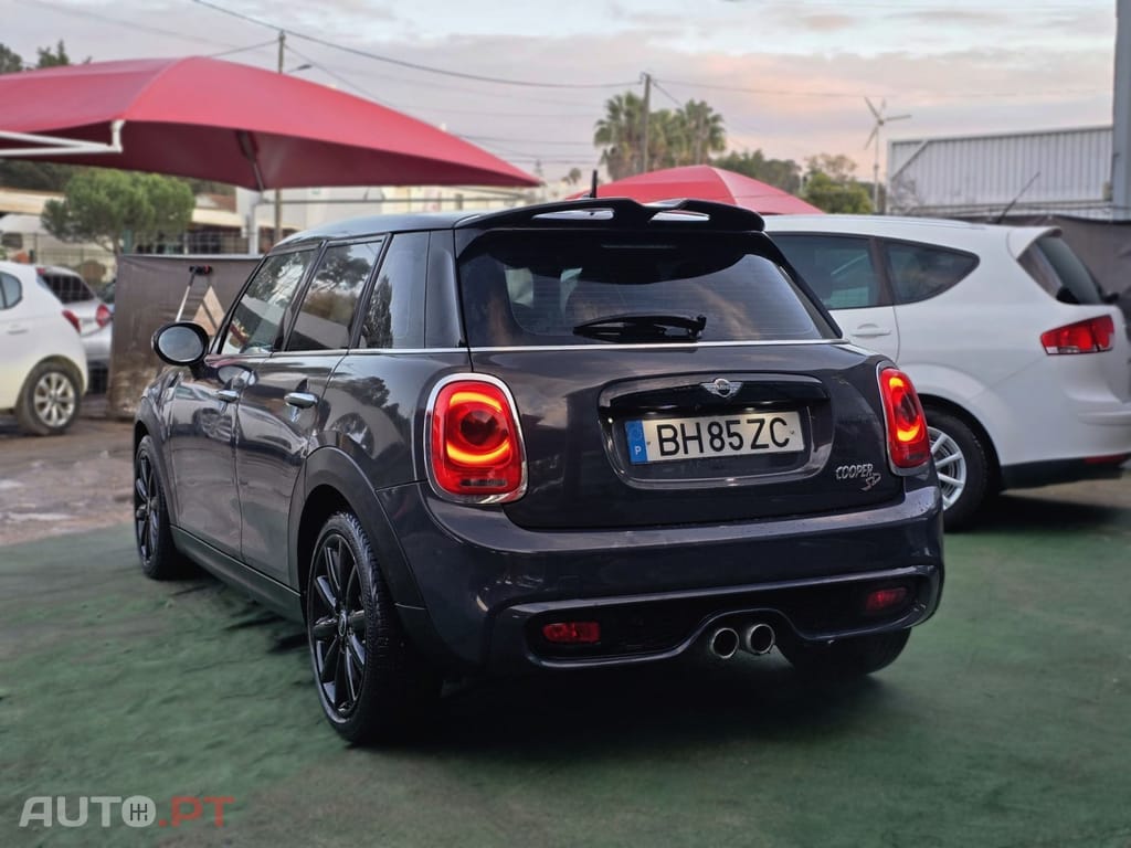 MINI Cooper Cooper SD Seven Chili