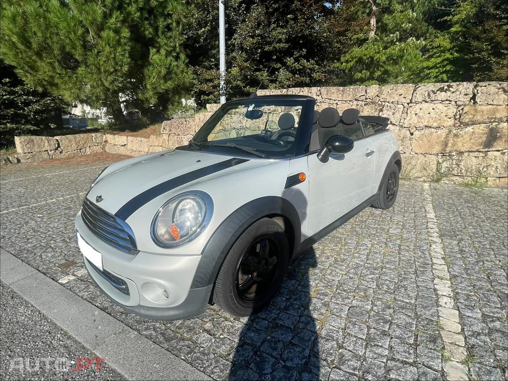 MINI Cabrio Cooper D 1.6