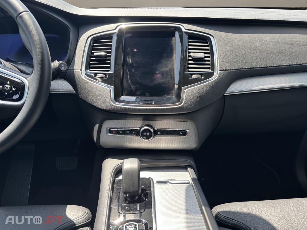Volvo XC90 2.0 T8 PHEV Plus Bright AWD
