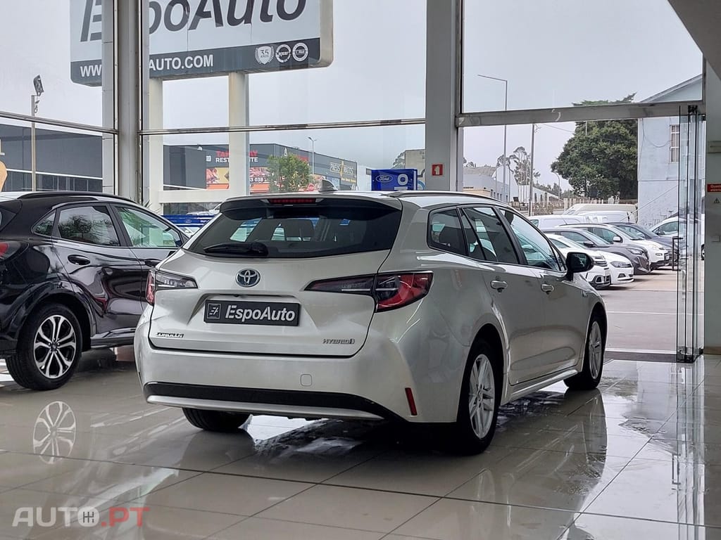 Toyota Corolla Touring Sports 1.8 Hybrid Comfort