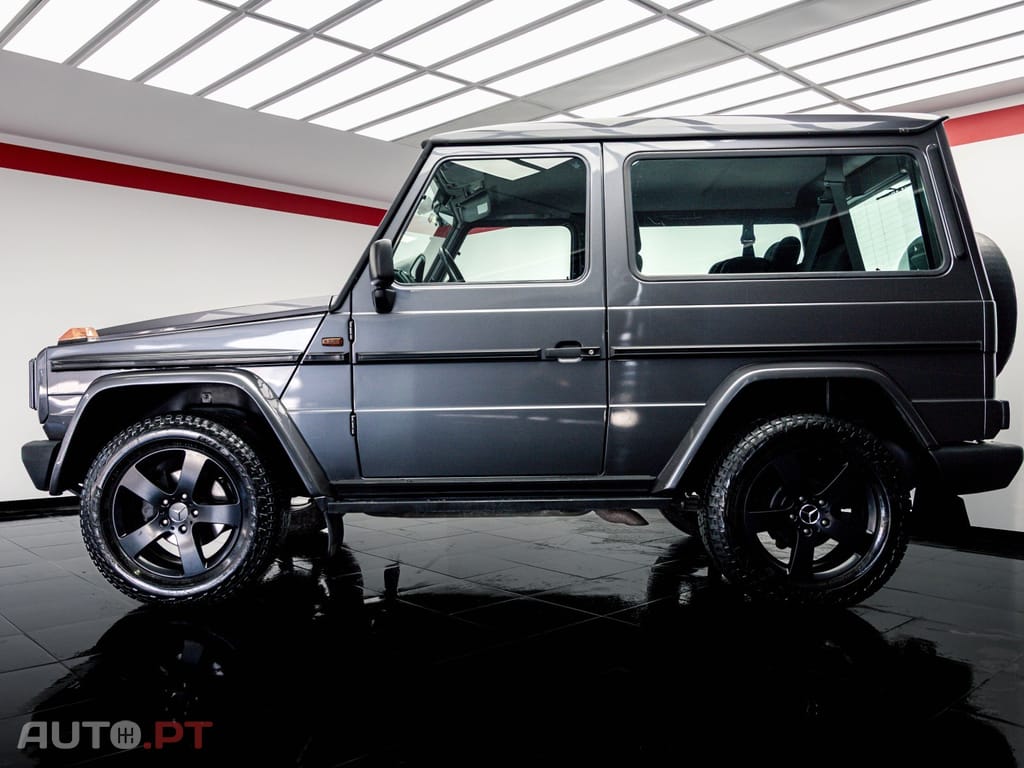 Mercedes-Benz G 320 Auto