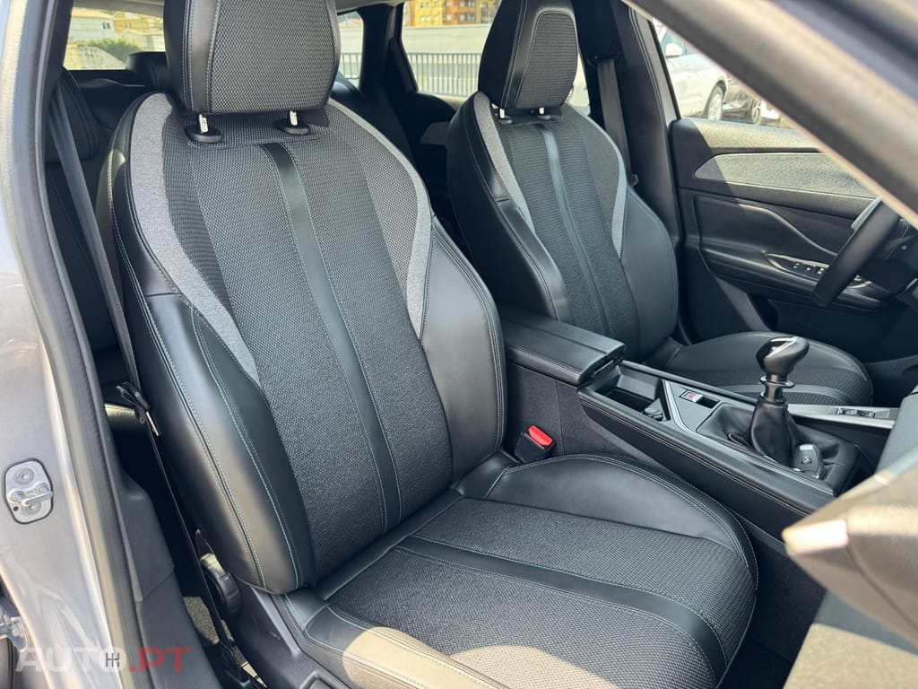 Peugeot 308 SW 1.2 PureTech Allure