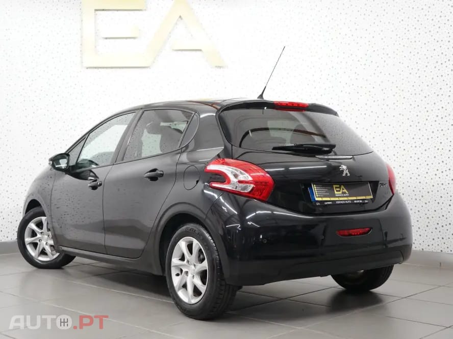 Peugeot 208 1.2 PureTech Style