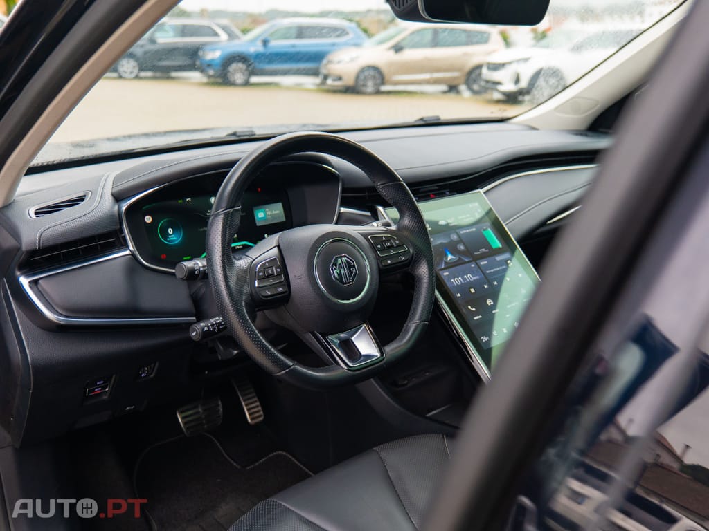 MG Marvel R 70 kWh Luxury