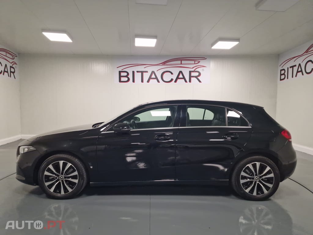 Mercedes-Benz A 250 E STYLE PLUS Hibrido Plug-In