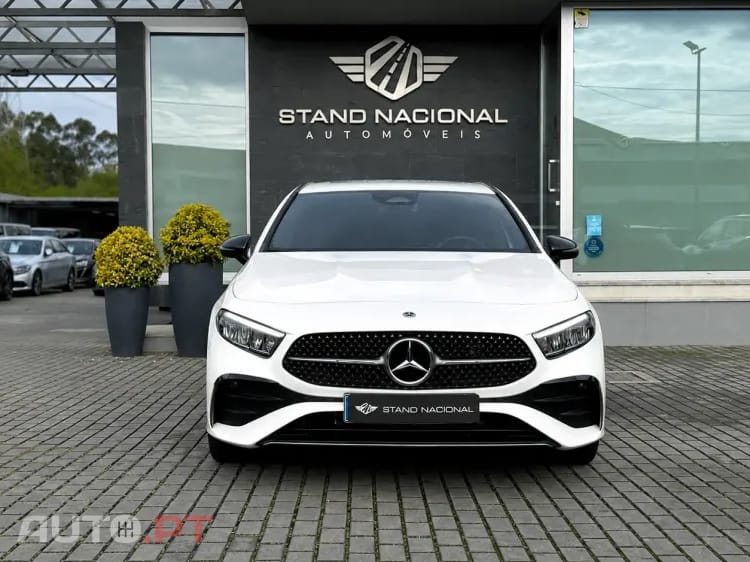 Mercedes-Benz A 250 e AMG Line