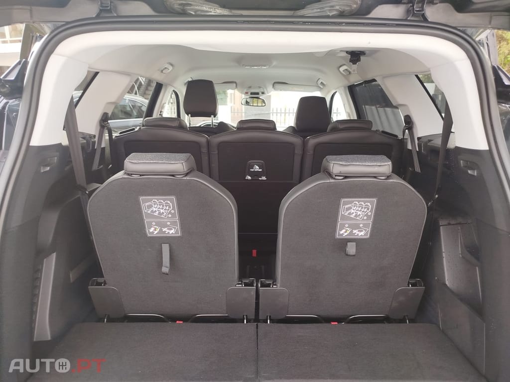 Peugeot 5008 1.2 PureTech Allure Grip Control